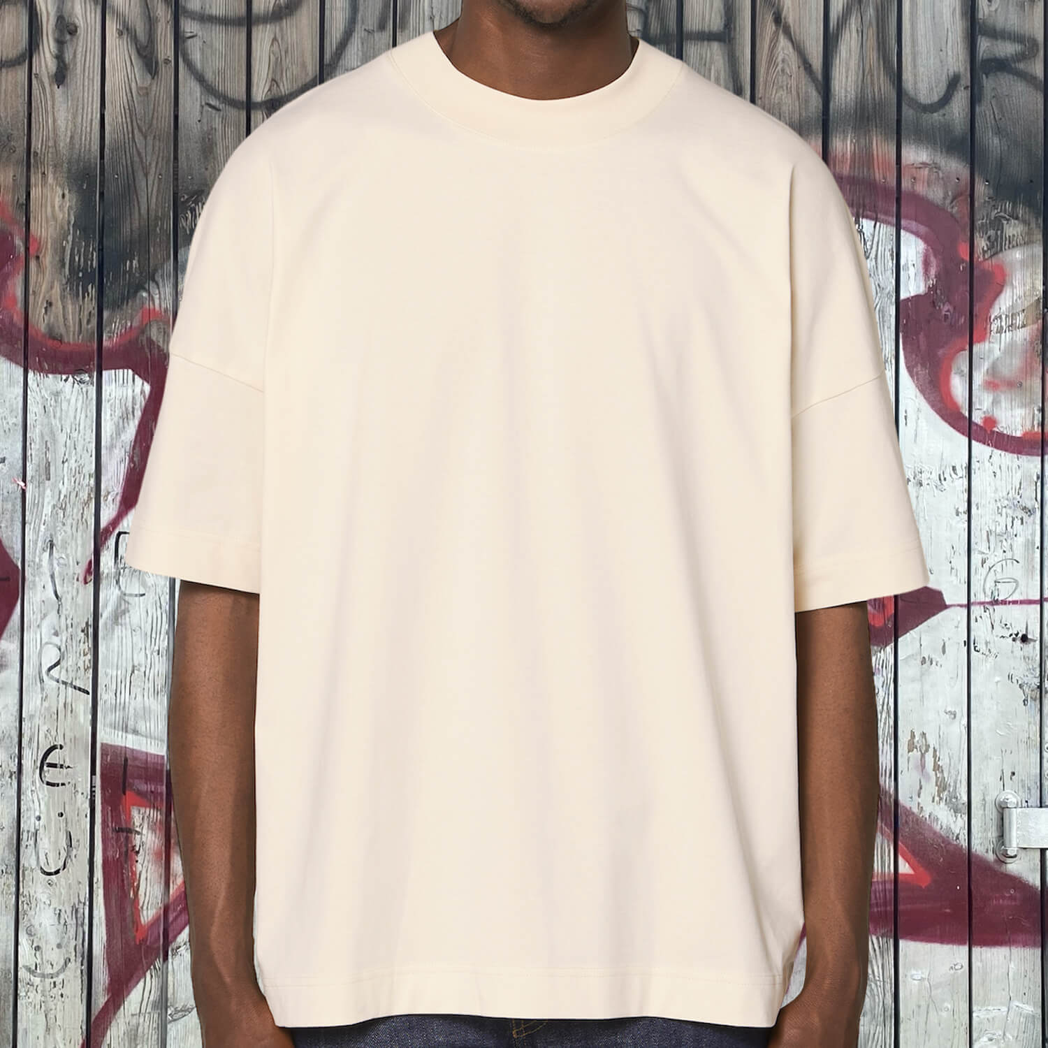 Straight T-Shirt